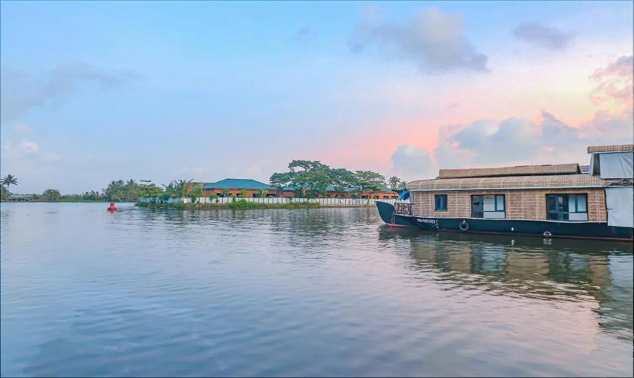 Lake Garden Resort